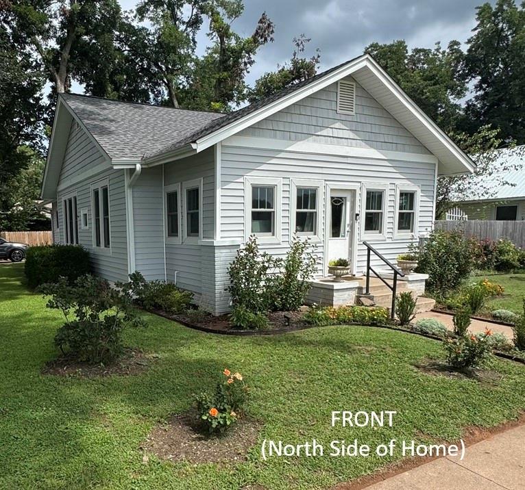 530 N Pecan Street Property Photo 2