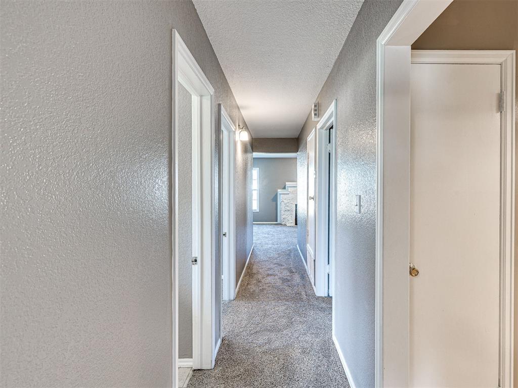 1217 N Market Avenue Property Photo 21