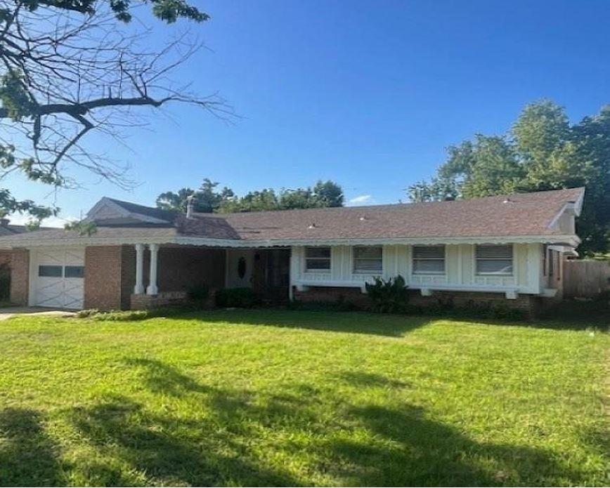7815 Nw 6th Street Property Photo 1