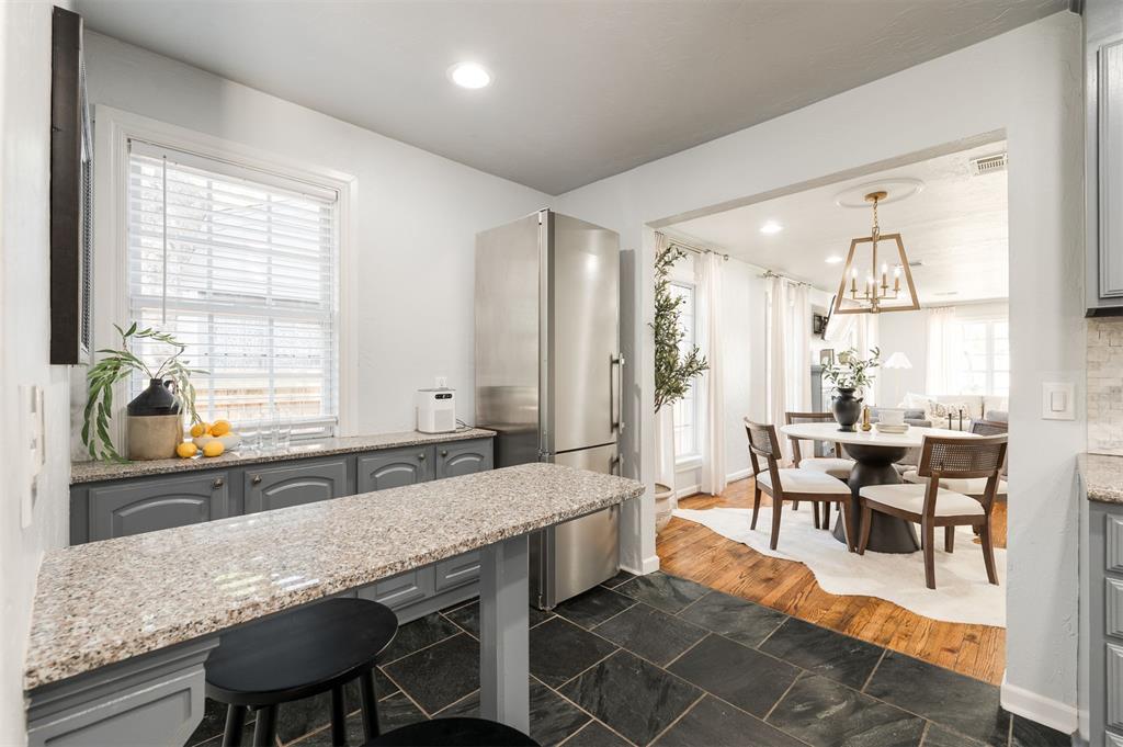 2017 Huntington Avenue Property Photo 19