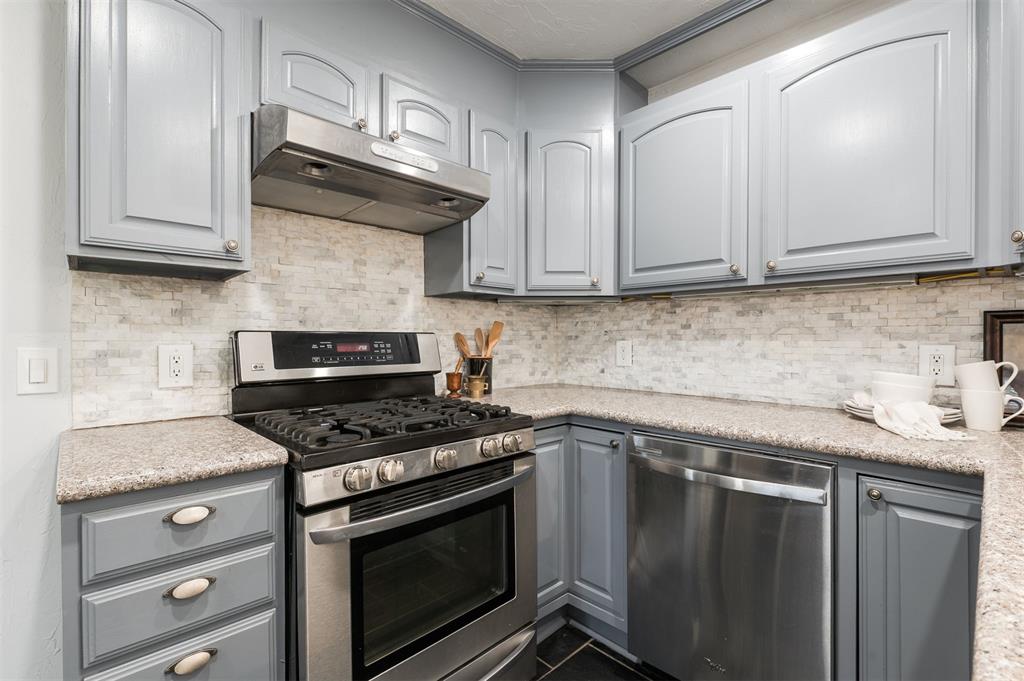 2017 Huntington Avenue Property Photo 26