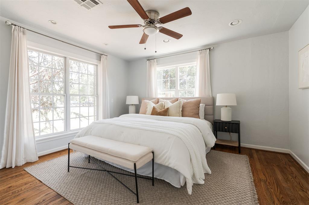 2017 Huntington Avenue Property Photo 32