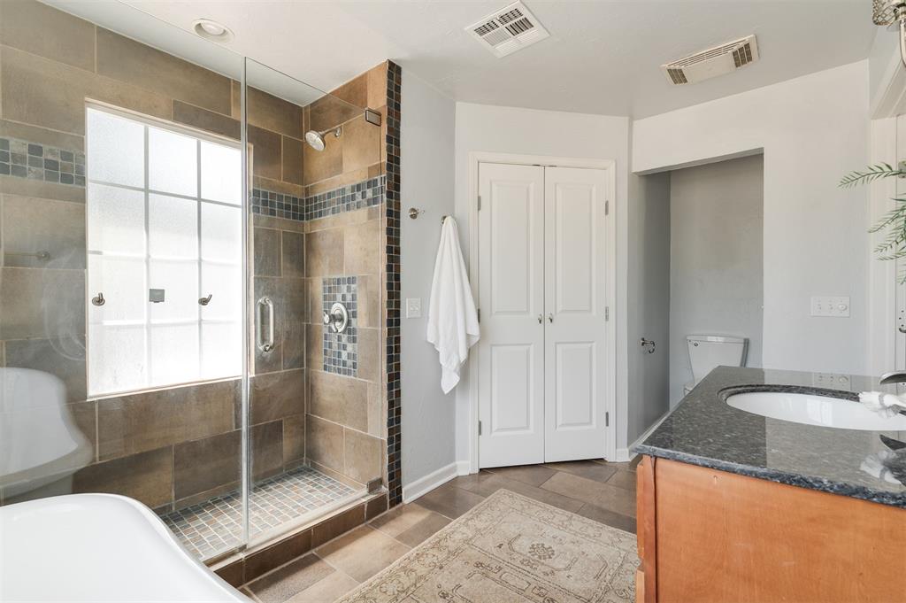 2017 Huntington Avenue Property Photo 38
