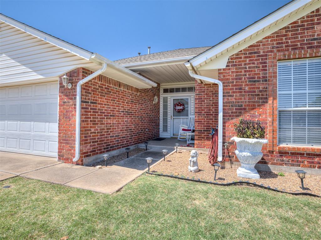 8301 Rayburn Avenue Property Photo 3