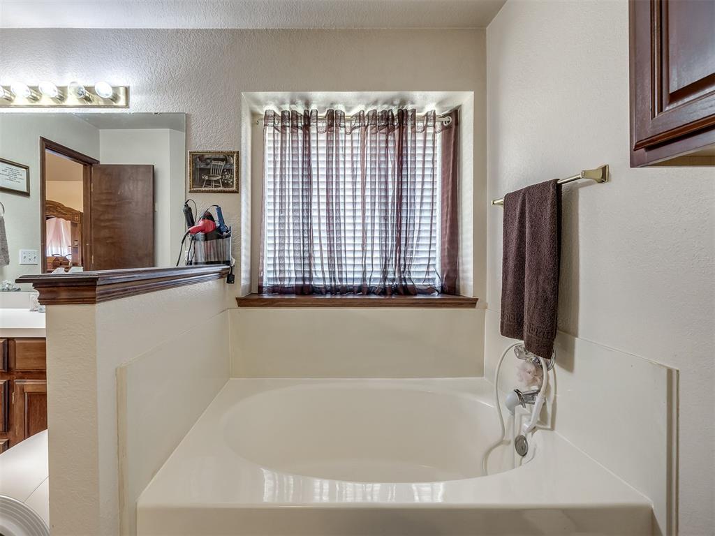 8301 Rayburn Avenue Property Photo 27