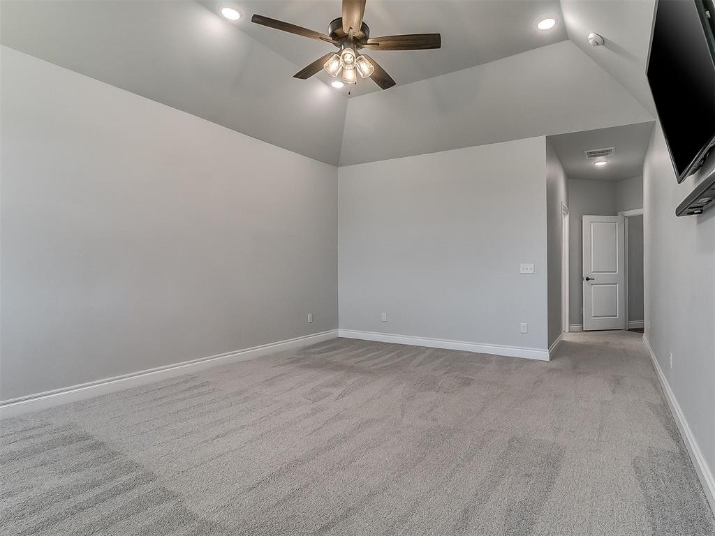 9213 Nw 148th Street Property Photo 22