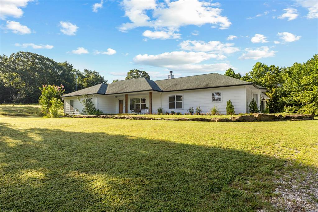 22459 1560 County Road Property Photo