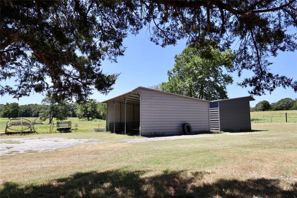 36730 E 113 Road Property Photo 7