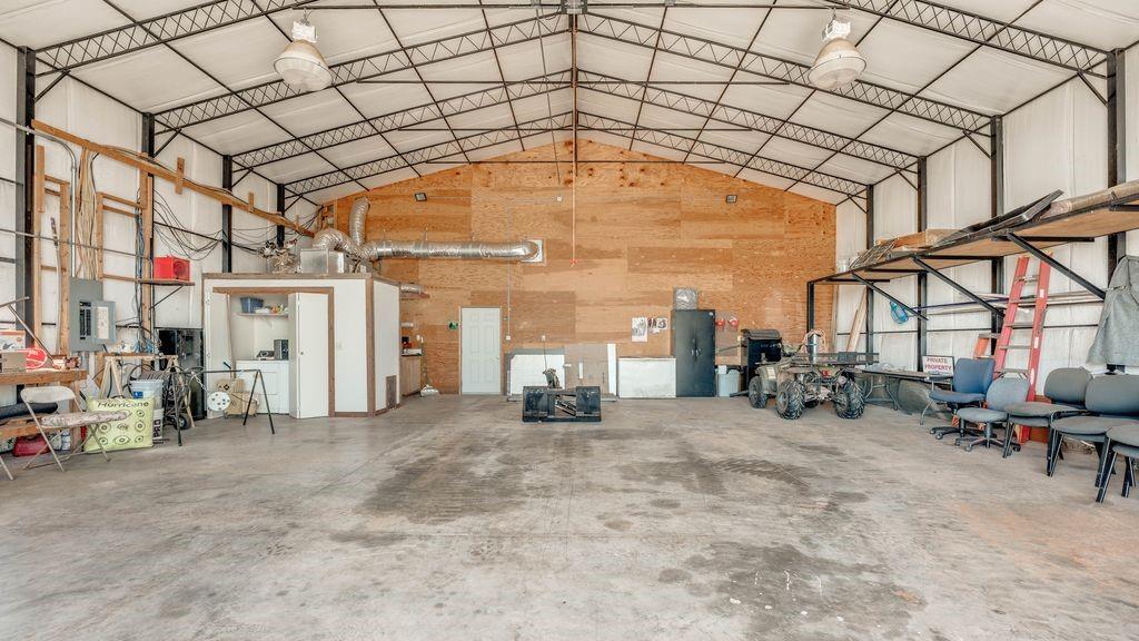 17151 N Western Avenue Property Photo 22