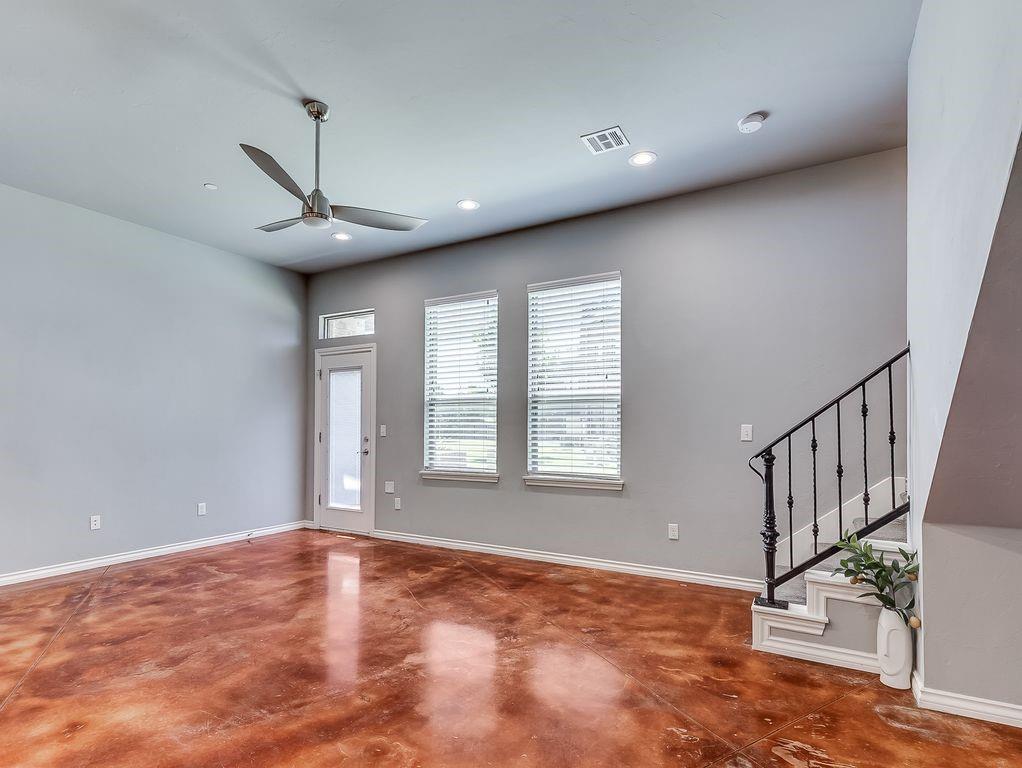 479 S Fretz Avenue Property Photo 6