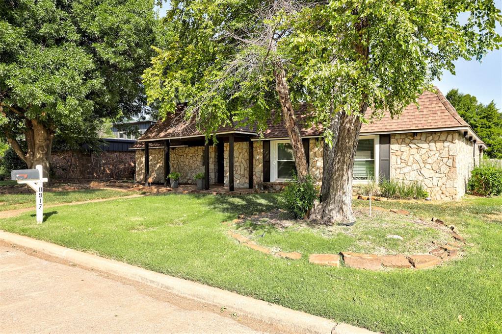 8917 N Kensington Road Property Photo 4