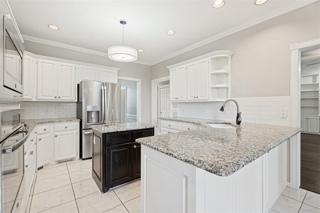 4004 Stonebridge Circle Property Photo 11