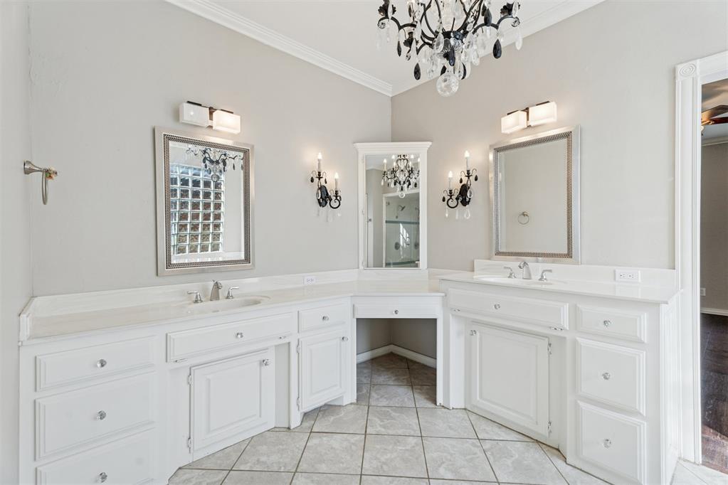 4004 Stonebridge Circle Property Photo 19