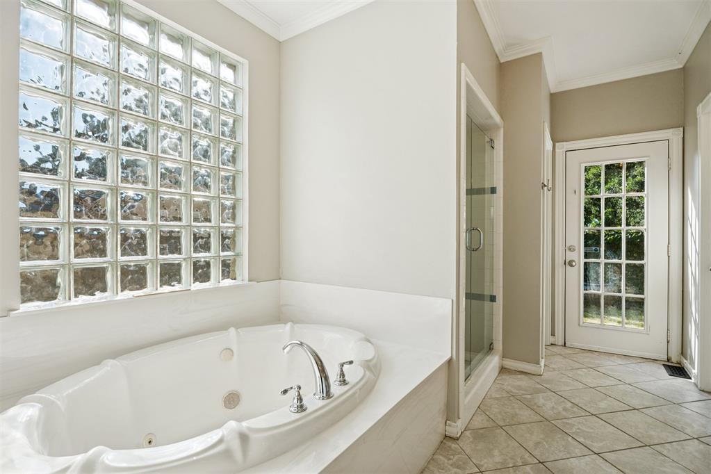 4004 Stonebridge Circle Property Photo 21