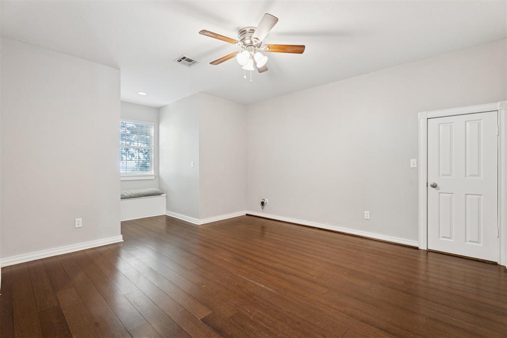 4004 Stonebridge Circle Property Photo 27