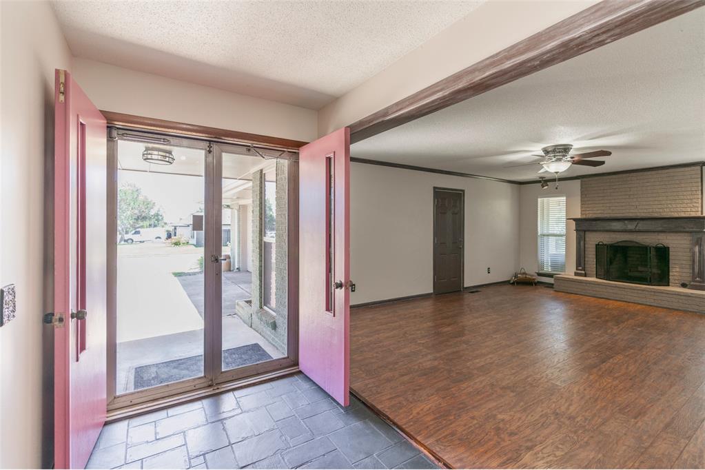 7013 N Ann Arbor Terrace Property Photo 3