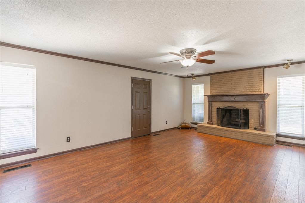 7013 N Ann Arbor Terrace Property Photo 6