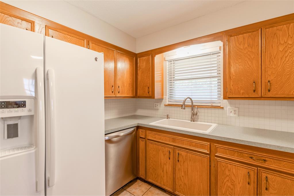 7013 N Ann Arbor Terrace Property Photo 12