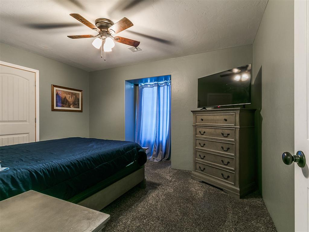 4500 Valley View Lane Property Photo 33