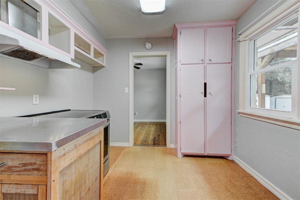 1916 Hasley Drive Property Photo 22