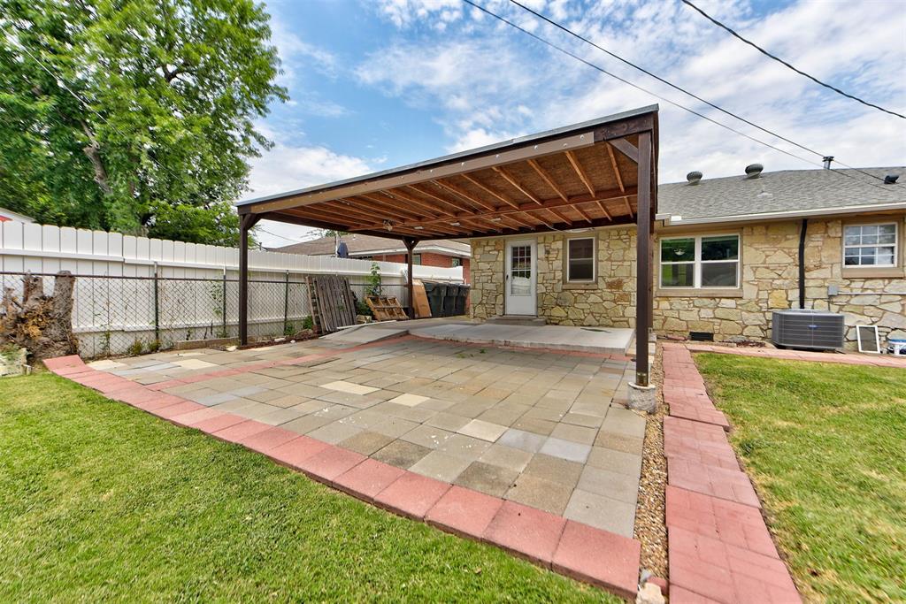 1916 Hasley Drive Property Photo 42