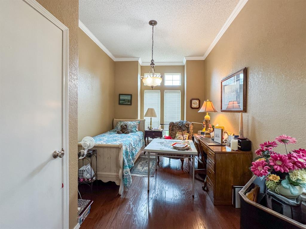 3824 Highpoint Court Property Photo 14