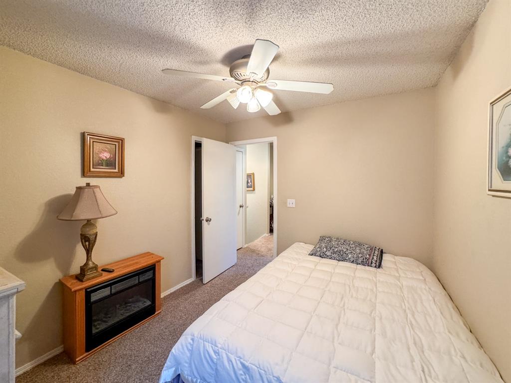 3824 Highpoint Court Property Photo 25