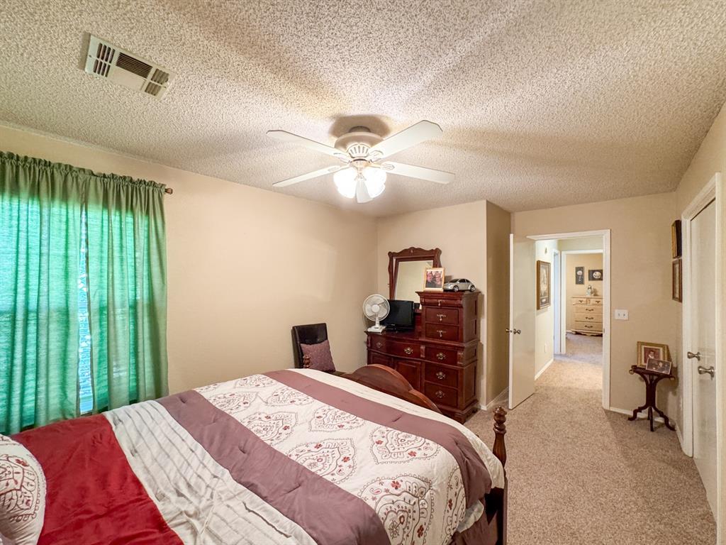 3824 Highpoint Court Property Photo 29
