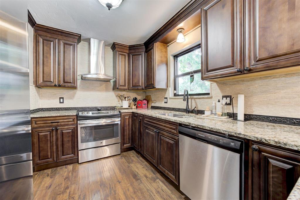 11308 Leaning Elm Road Property Photo 19