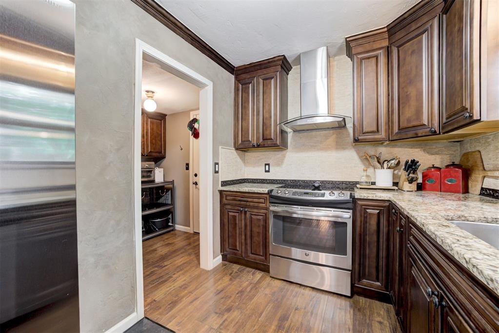 11308 Leaning Elm Road Property Photo 20