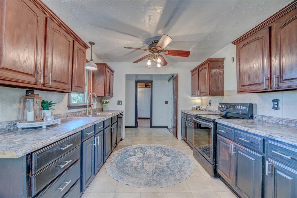 7701 Pearl Street Property Photo 13