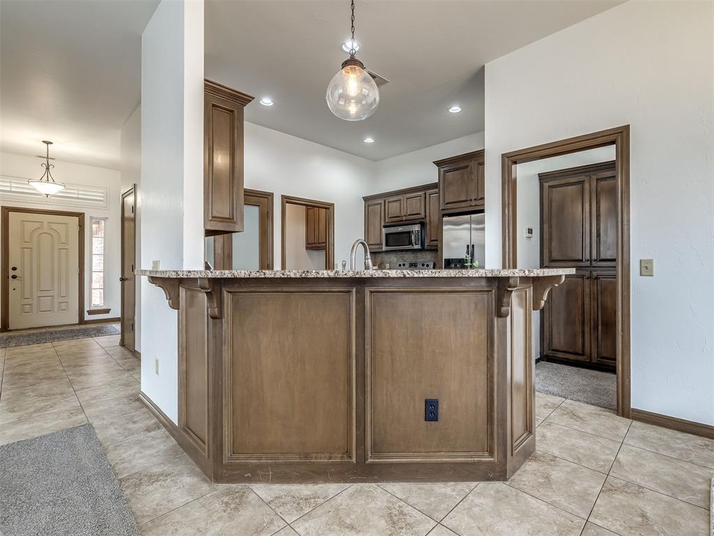 11116 Lake Park Drive Property Photo 14