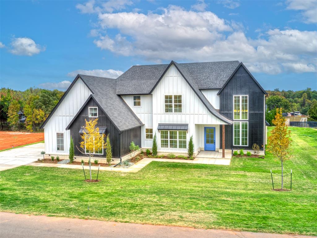400 Old Farm Road Property Photo 1