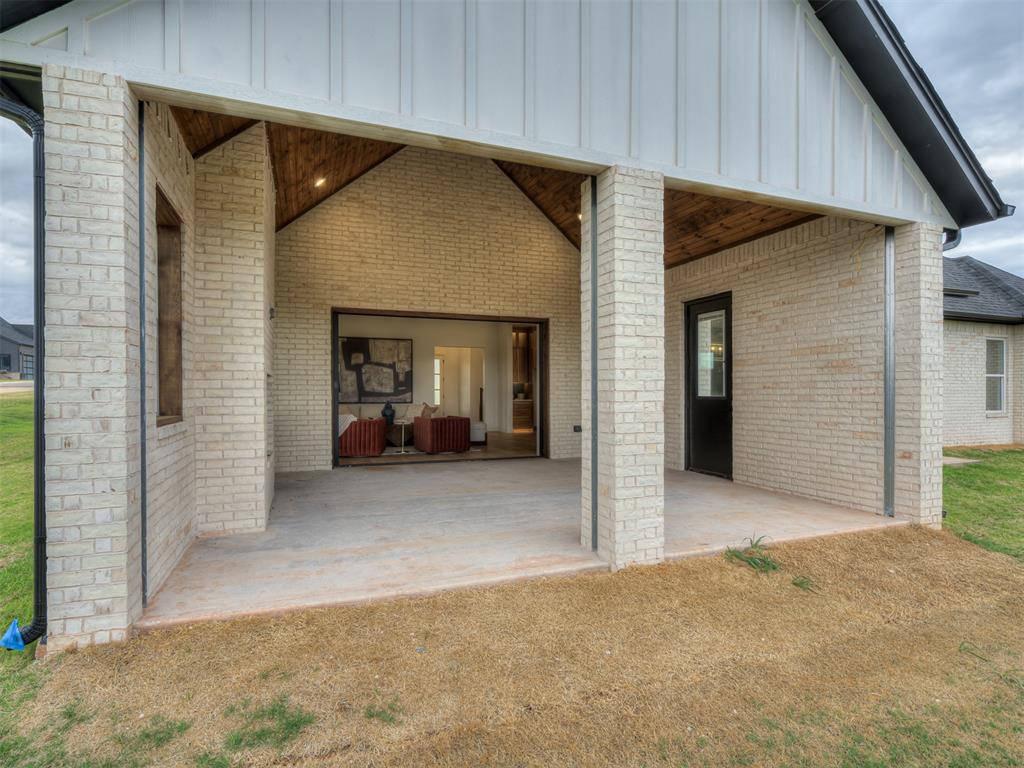 400 Old Farm Road Property Photo 44