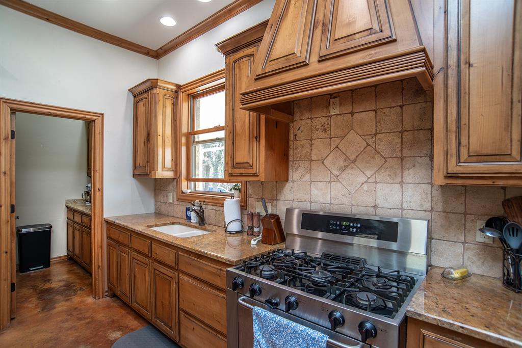 352656 E 840 Road Property Photo 16