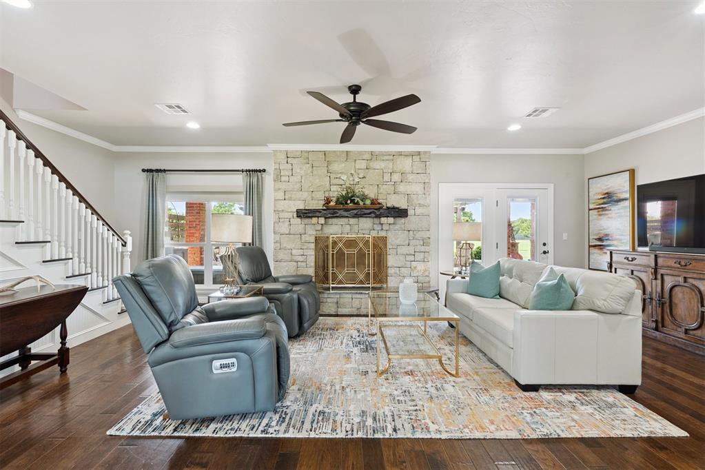 8925 Elk Alley Property Photo 7