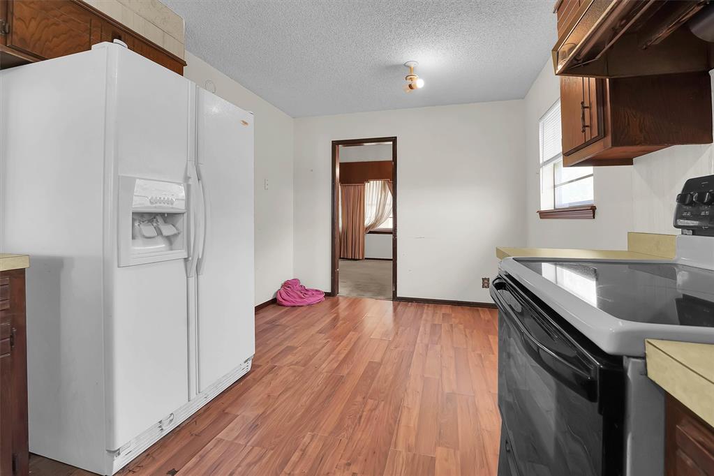 200 W Quail Drive Property Photo 8
