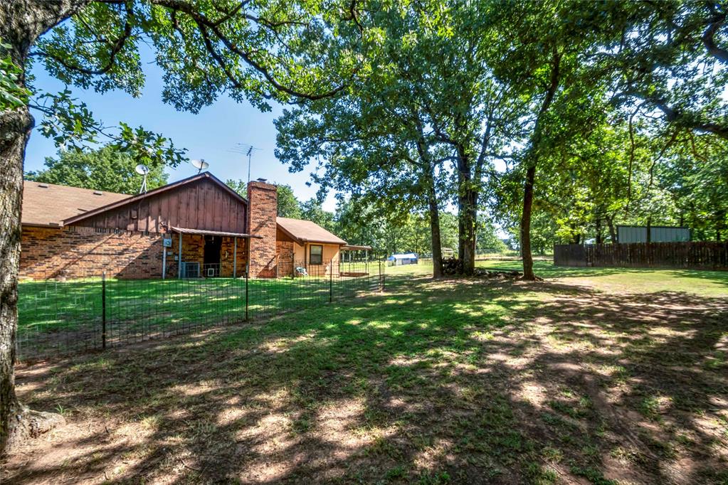 910882 S 3440 Road Property Photo 9