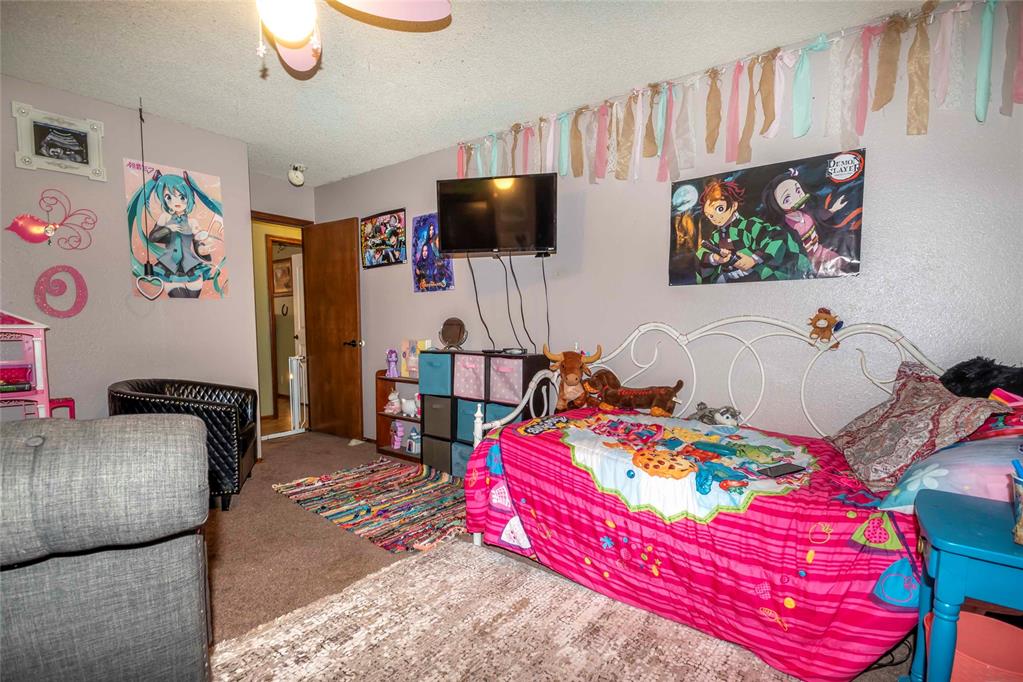 910882 S 3440 Road Property Photo 22