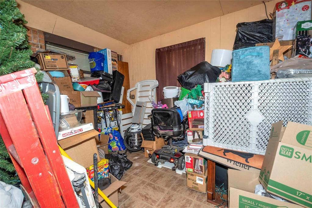 910882 S 3440 Road Property Photo 31