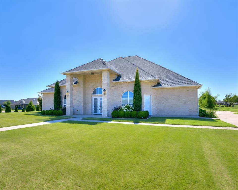 10917 Oaksplinter Lane Property Photo 2