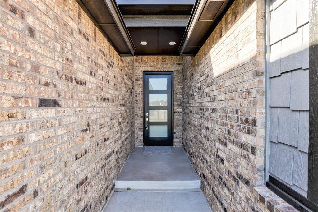5720 Copper Stone Court Property Photo 4