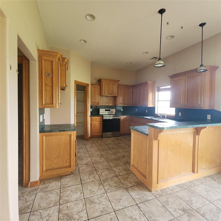 1378 Heartwood Drive Property Photo 5
