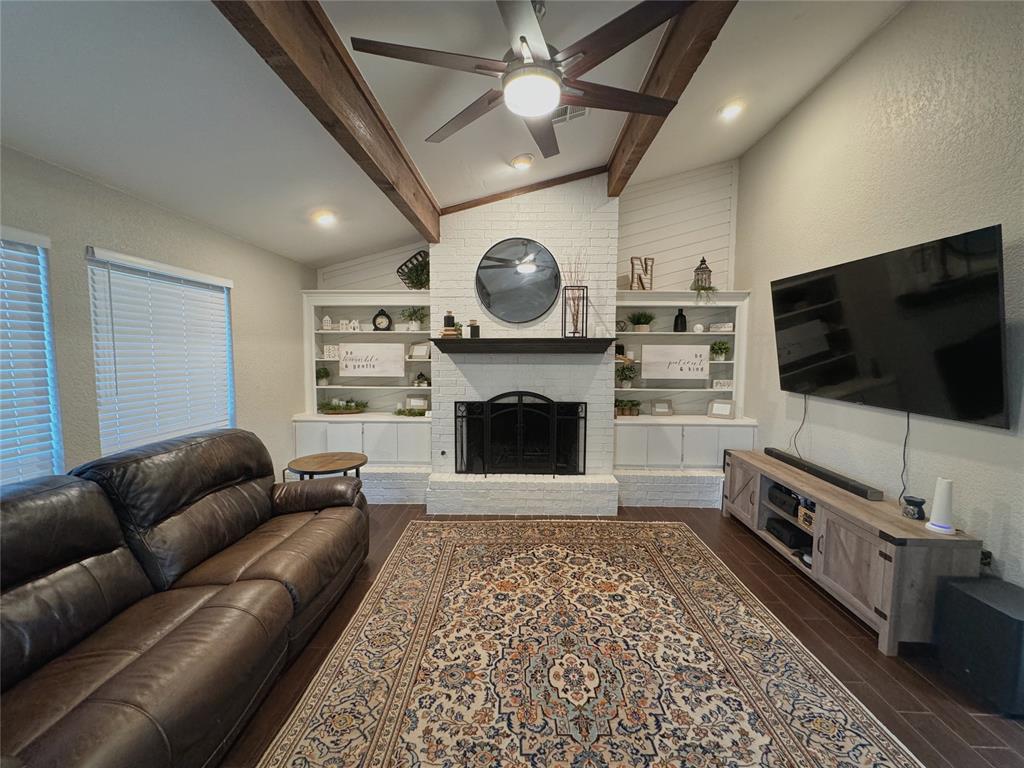 408 Little Chisholm Circle Property Photo 3