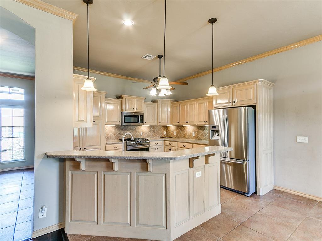 17324 Hardwood Place Property Photo 14
