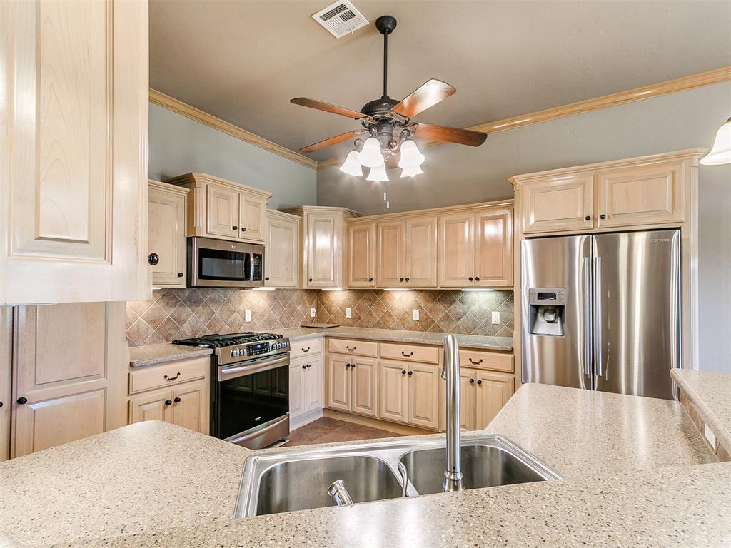 17324 Hardwood Place Property Photo 15