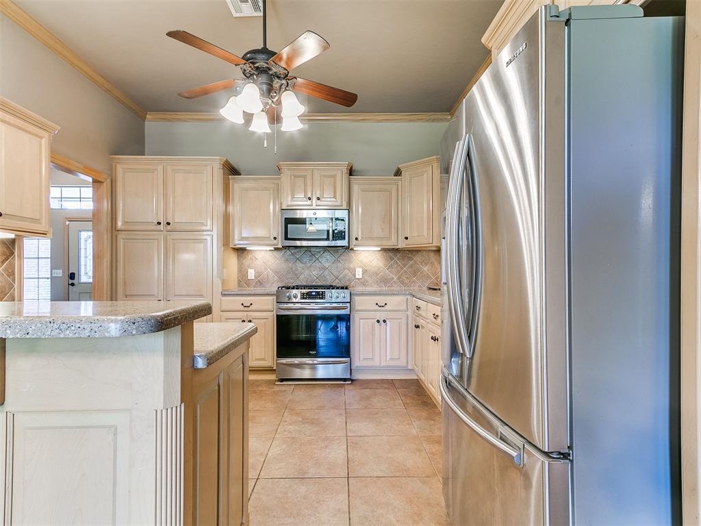 17324 Hardwood Place Property Photo 16