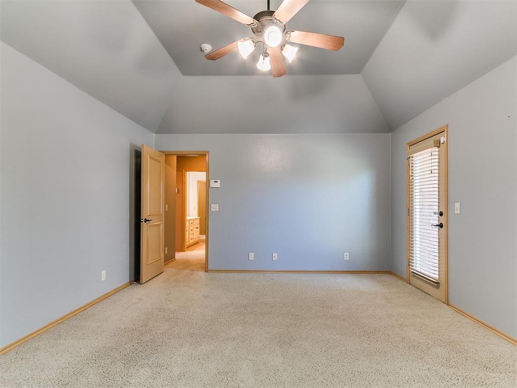 17324 Hardwood Place Property Photo 23