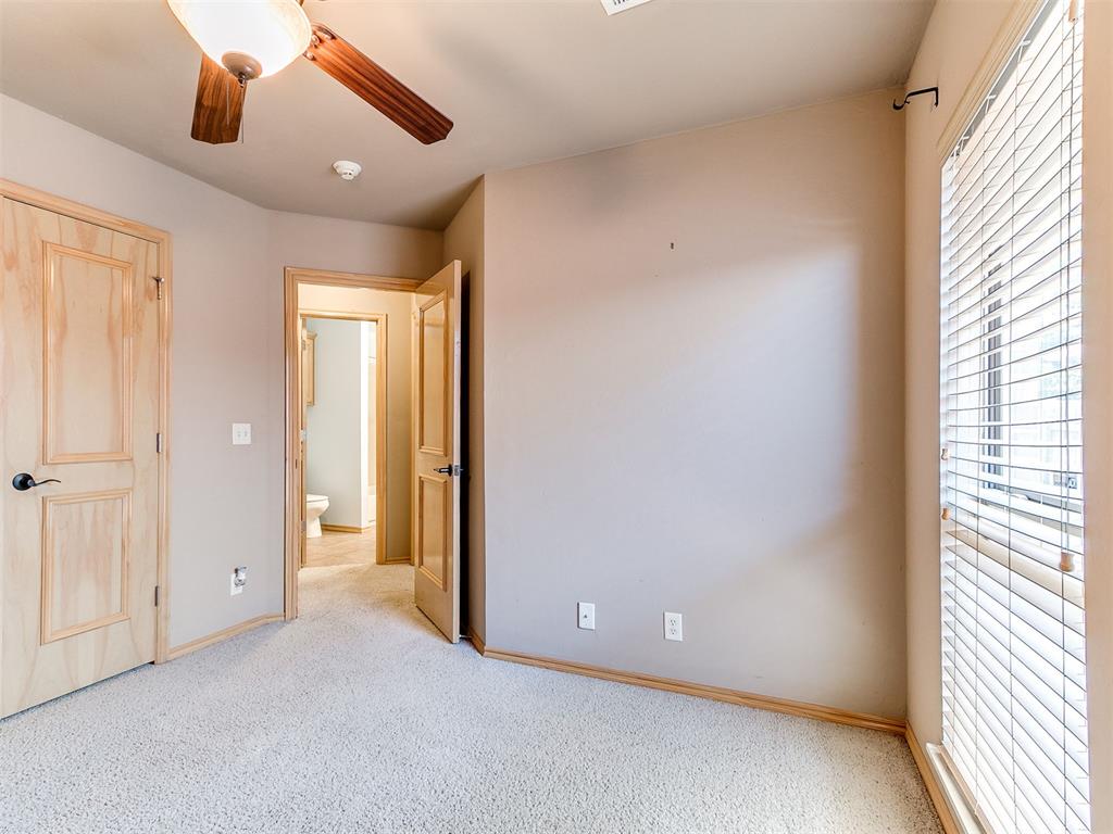 17324 Hardwood Place Property Photo 32