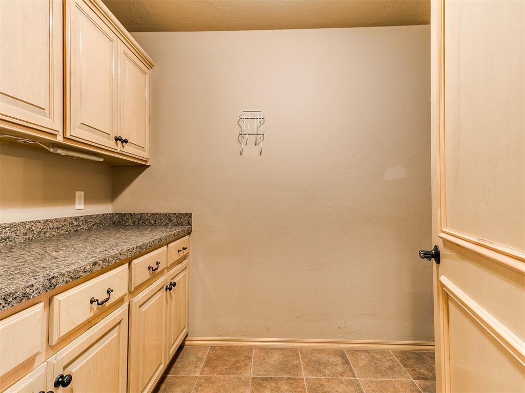 17324 Hardwood Place Property Photo 45